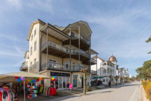 Die schöne Villa am Strand