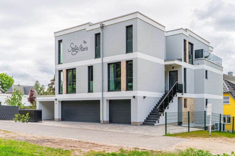 Stella Maris - Luxus-Penthouse im Ostseebad Sellin mit Panoramablick bis zum Selliner See