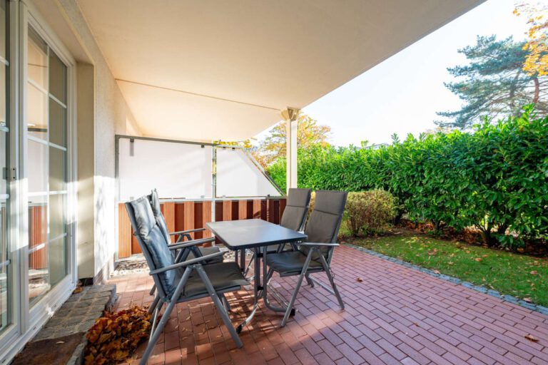 Die teilüberdachte Terrasse