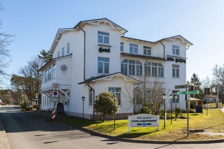 Investieren in Rügens Tourismusboom – Pension Villa Fröhlich im Ostseebad Baabe auf der Insel Rügen