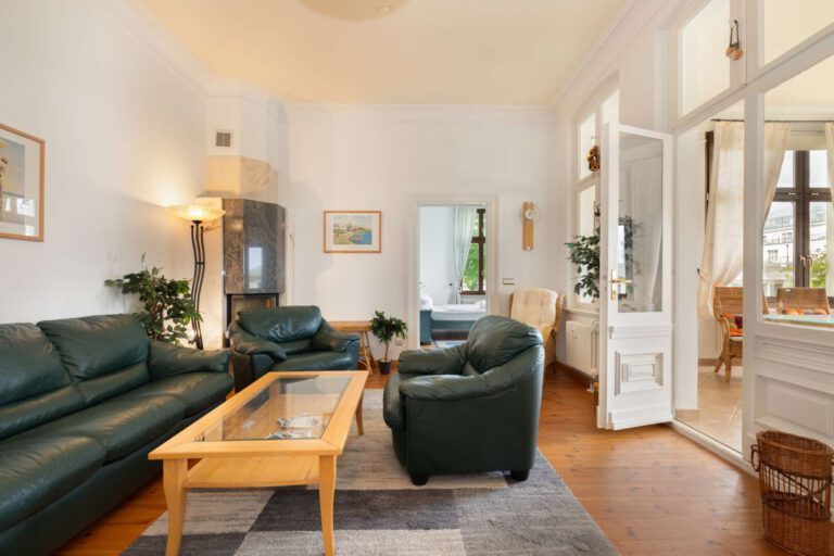 Ihr Treffpunkt für Entspannung und Gespräche - das Wohnzimmer