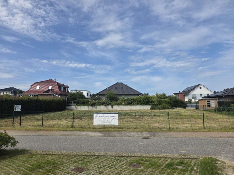 Der Seglerring wird zu Ihrem Zuhause - Grundstück in ruhiger Lage von Lauterbach auf der Insel Rügen