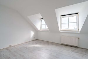 Der helle Wohn- und Essbereich