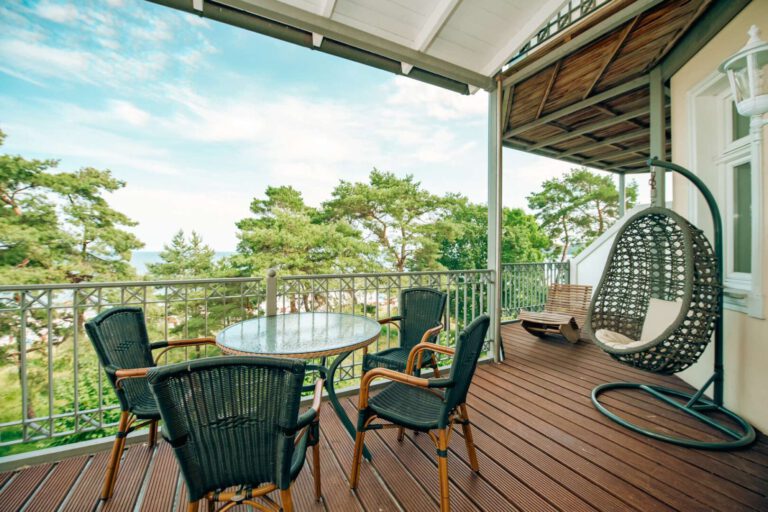 Der sonnige Balkon zur Strandpromenade