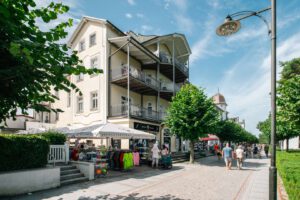 Die schöne Villa am Strand