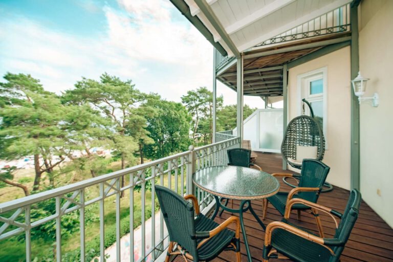 Der sonnige Balkon zur Strandpromenade