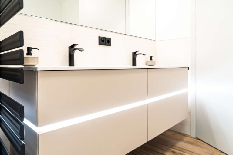 Das hochwertige Lichtkonzept im Badezimmer