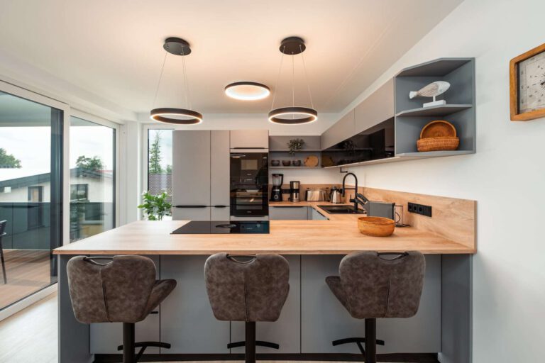 Der geräumige Tresenbereich