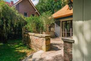 Die sonnige Terrasse