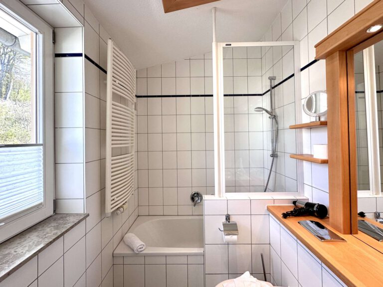 Das zeitliches Badezimmer