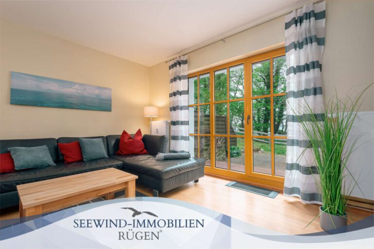 Maisonette-Wohnung mit Terrasse in einem charmanten Reetdachhaus in Alt Redewitz auf der Insel Rügen