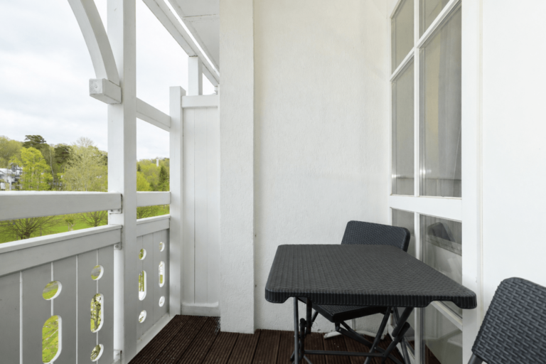 Der sonnige Balkon