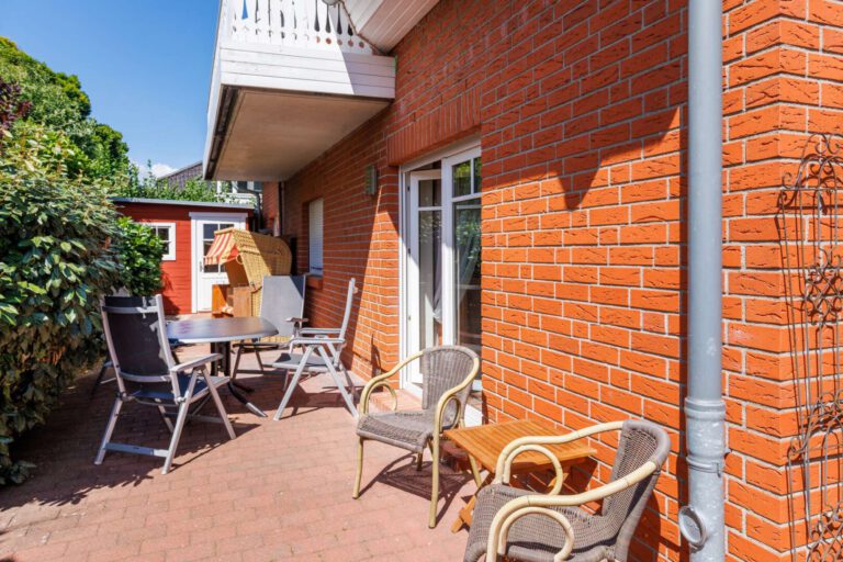 Die sonnige Terrasse