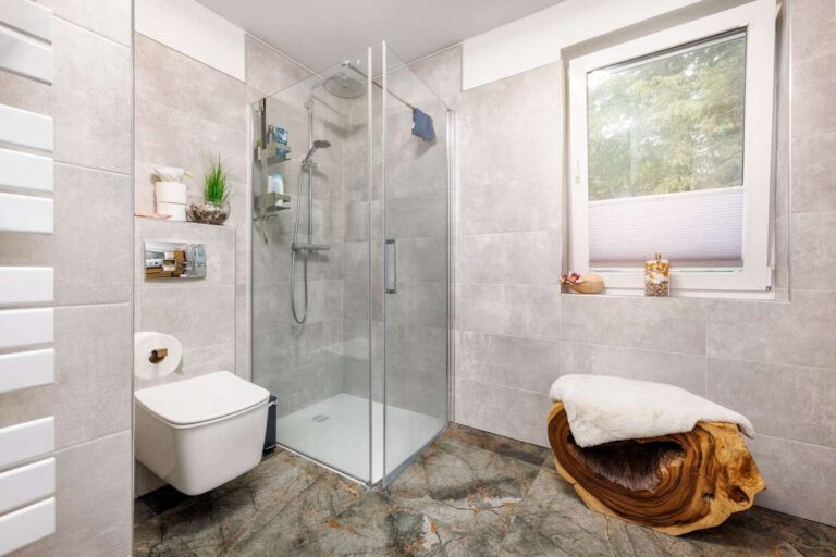 Das moderne Badezimmer